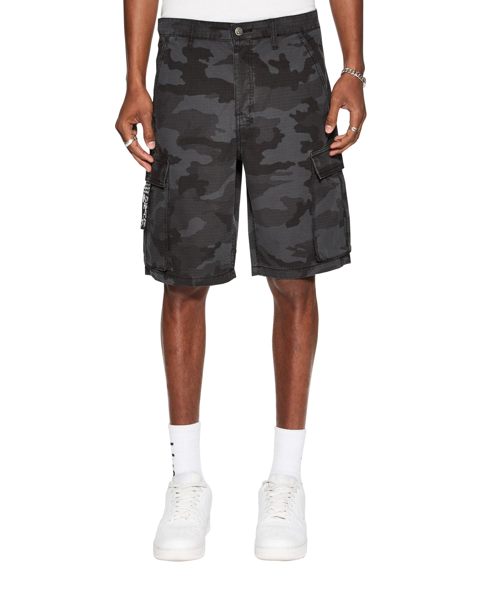 Fugitive Cargo Short Black Camo Relaxed Fit - Dark Wash