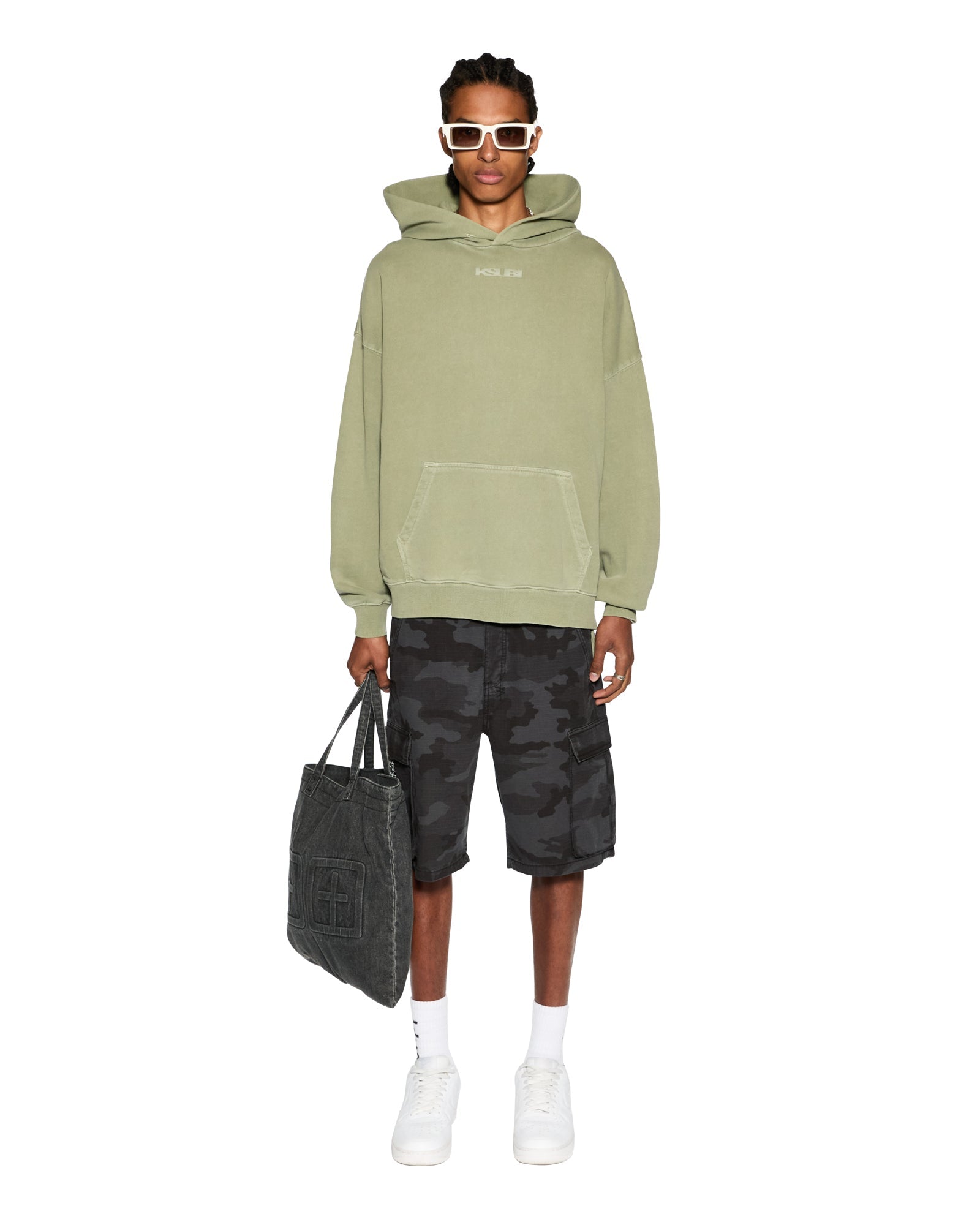 Fugitive Cargo Short Black Camo Relaxed Fit - Dark Wash