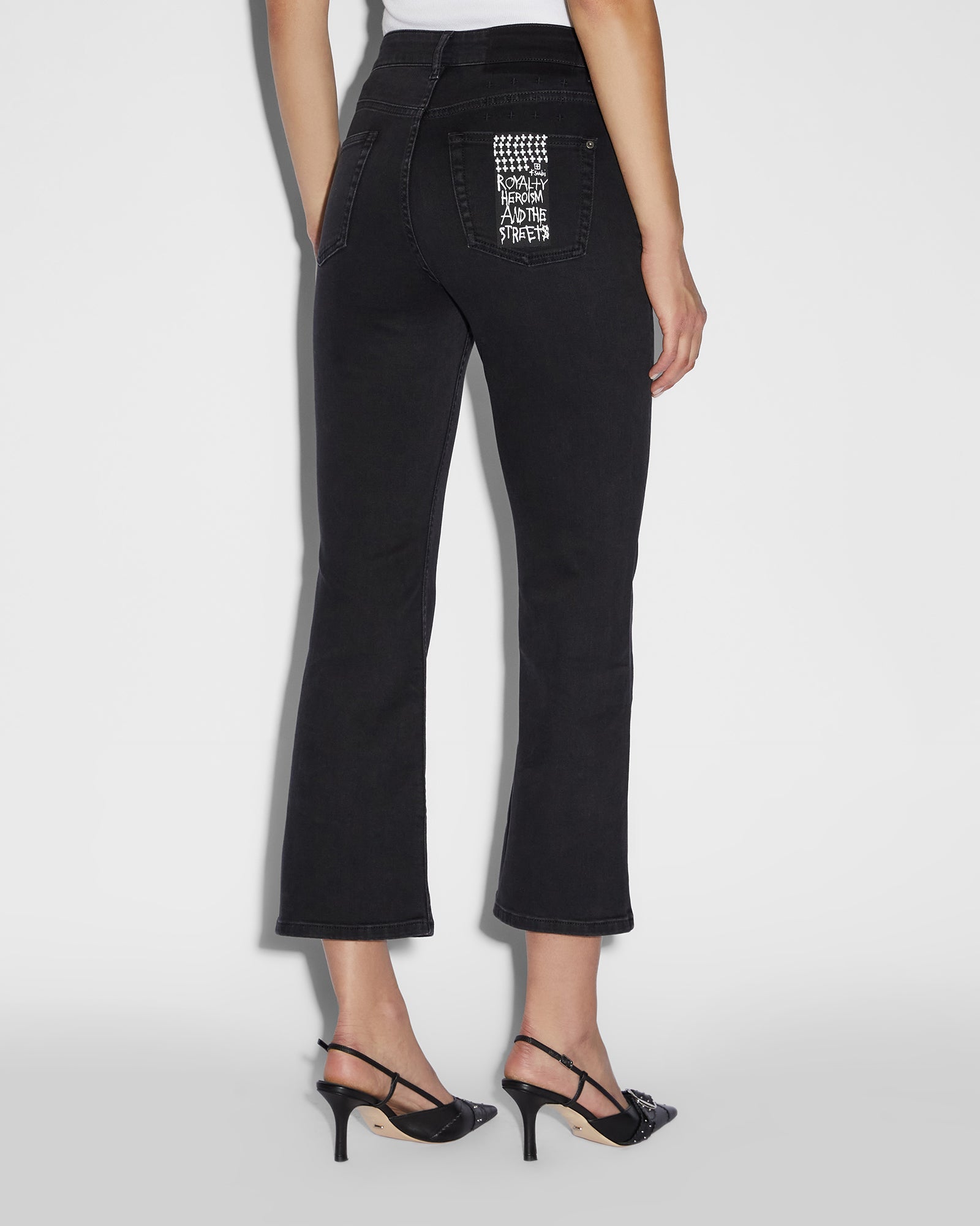 Soho Crop Flare Jeans Stealth - Black Denim