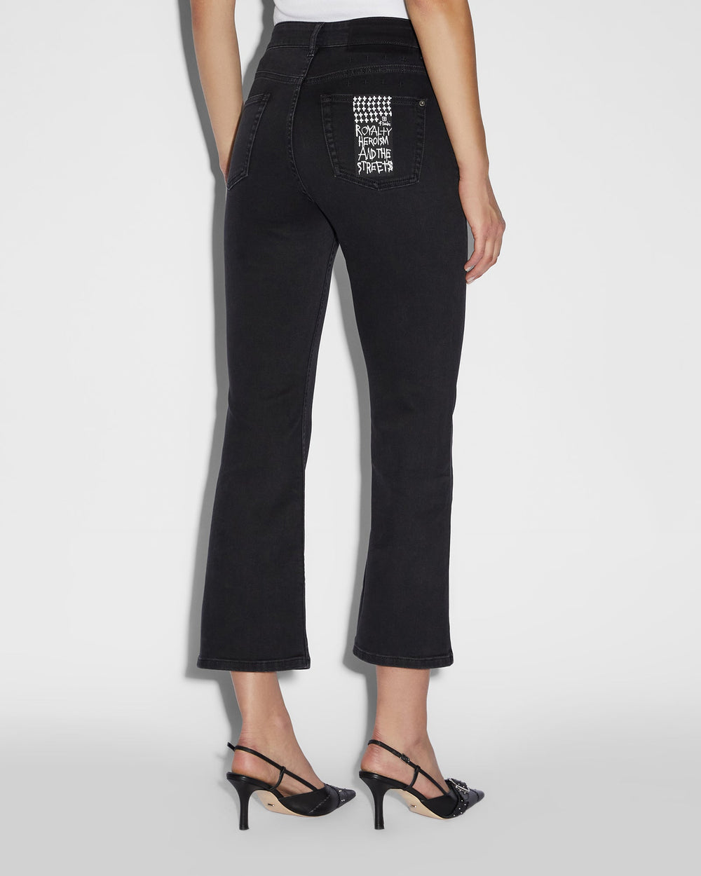 Soho Crop Flare Jeans Stealth - Black Denim
