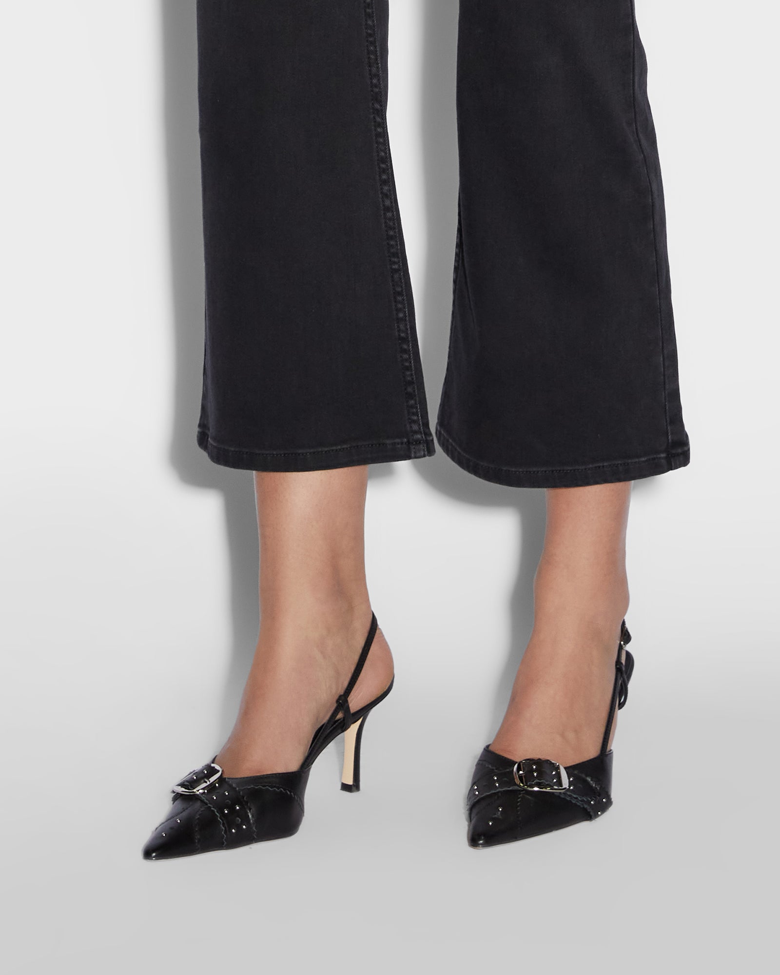 Soho Crop Flare Jeans Stealth - Black Denim