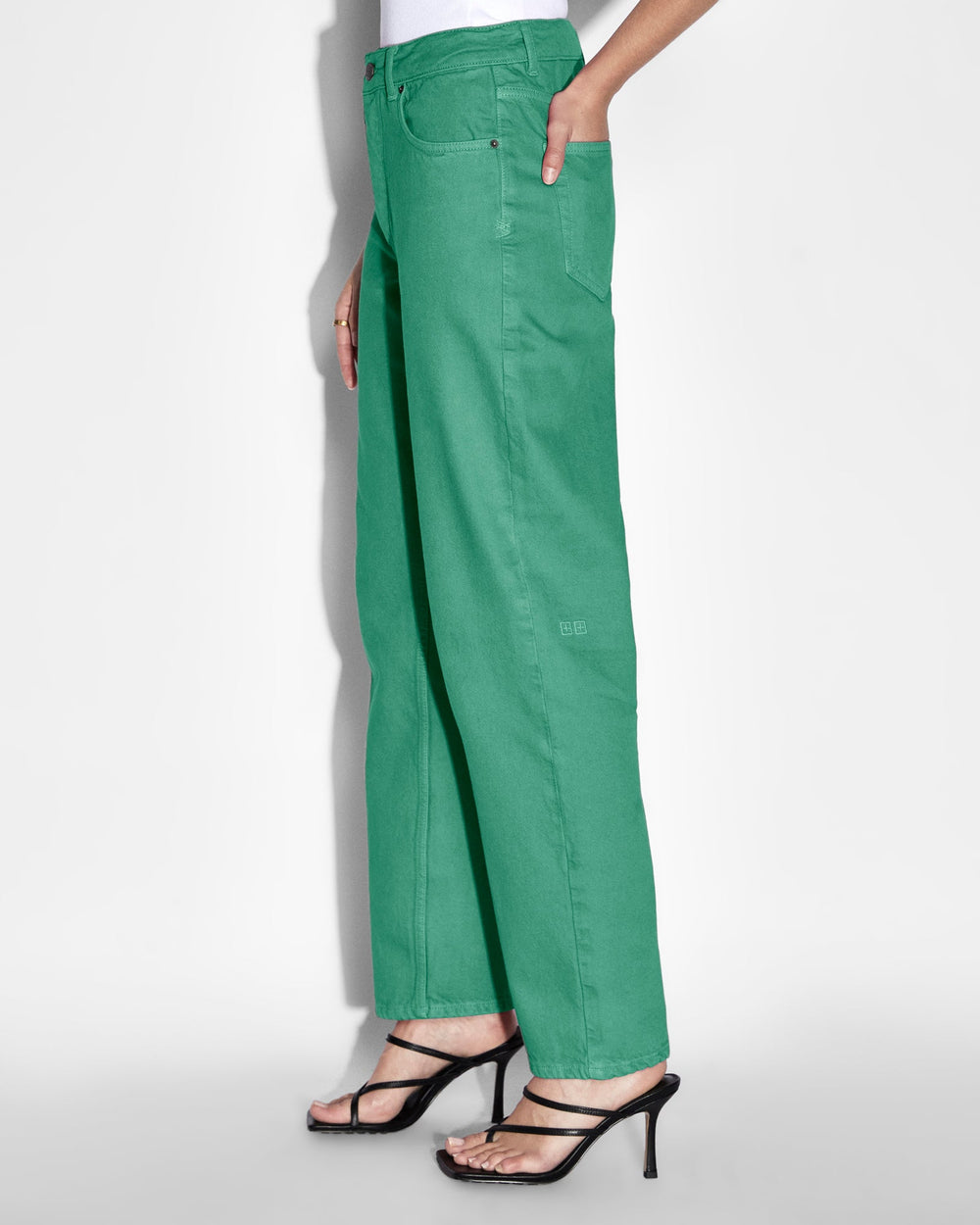 Buy Brooklyn Jade Women's Relaxed HMid-rise Jean Ksubi