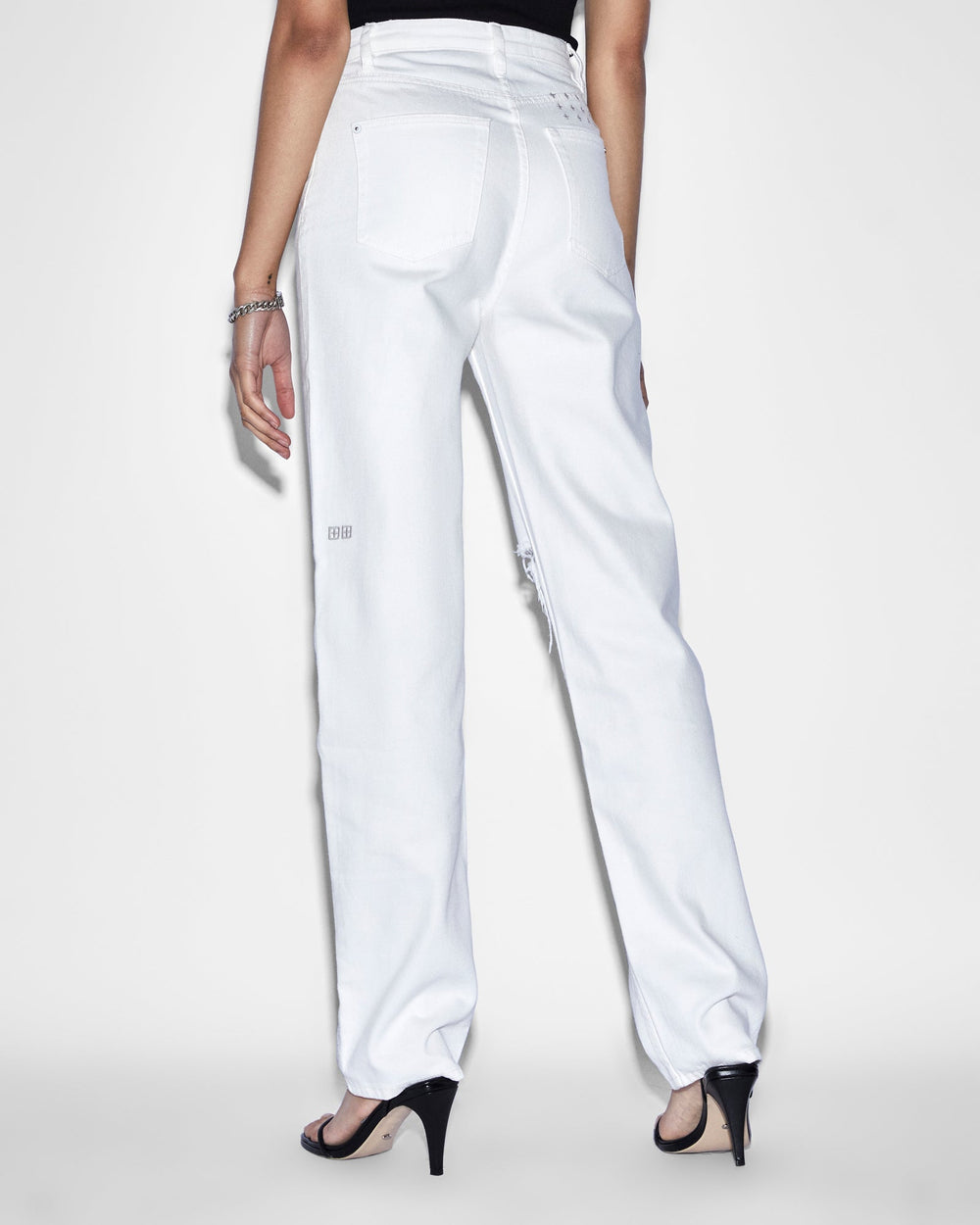 Playback Blanc Sliced