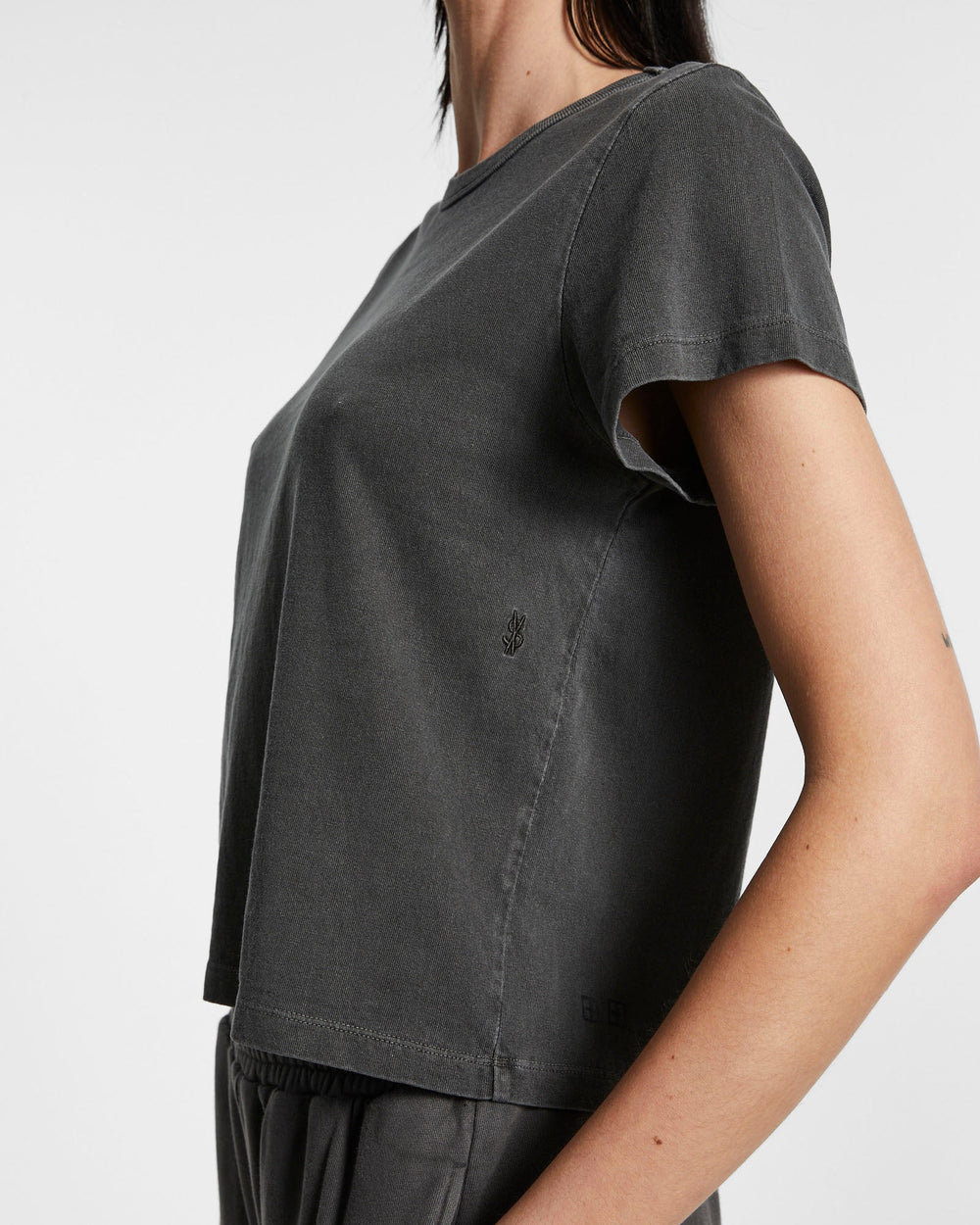 3 X 4 Mini Ss Tee Charcoal