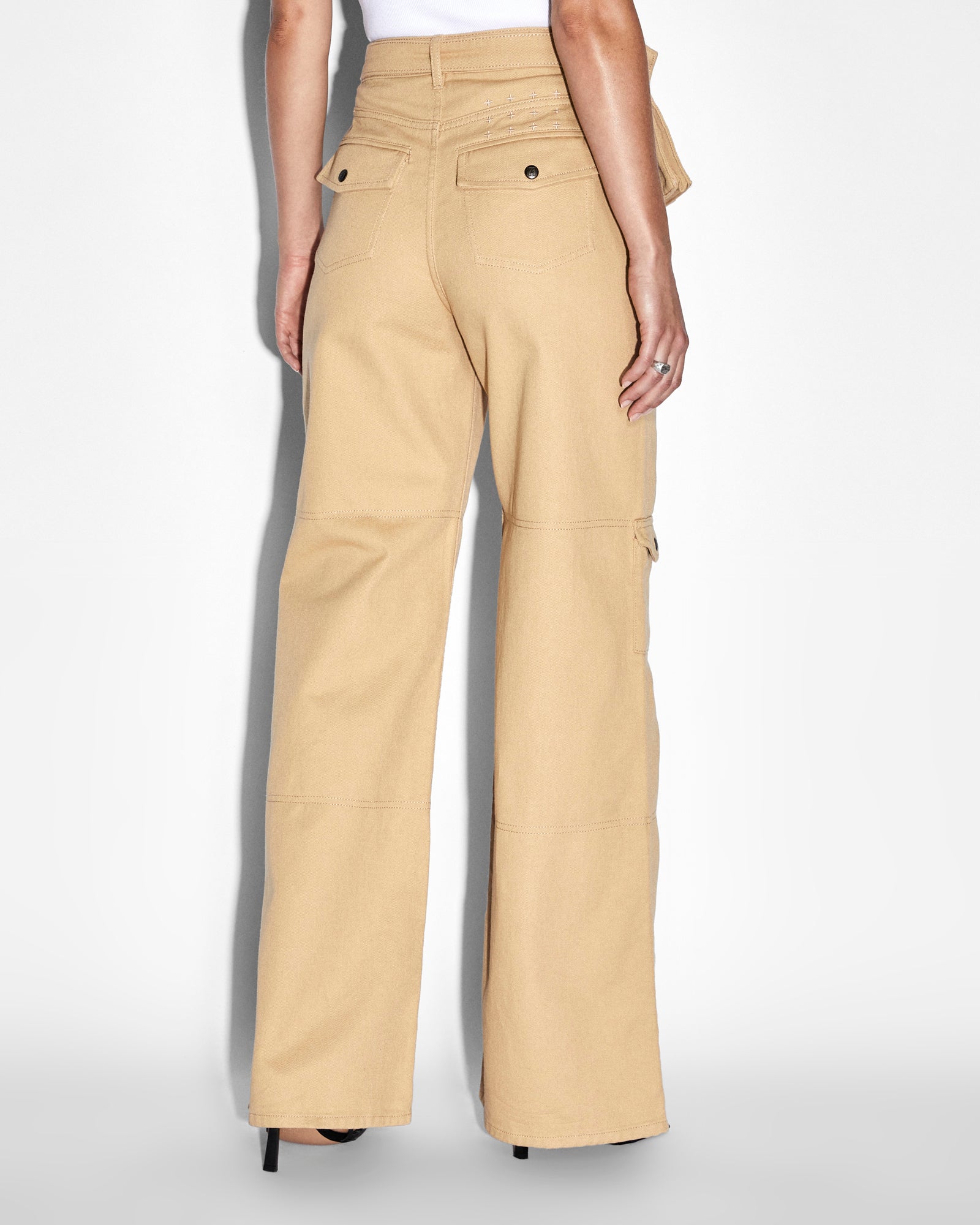 Buy Kommand Cargo Caramel KSUBI