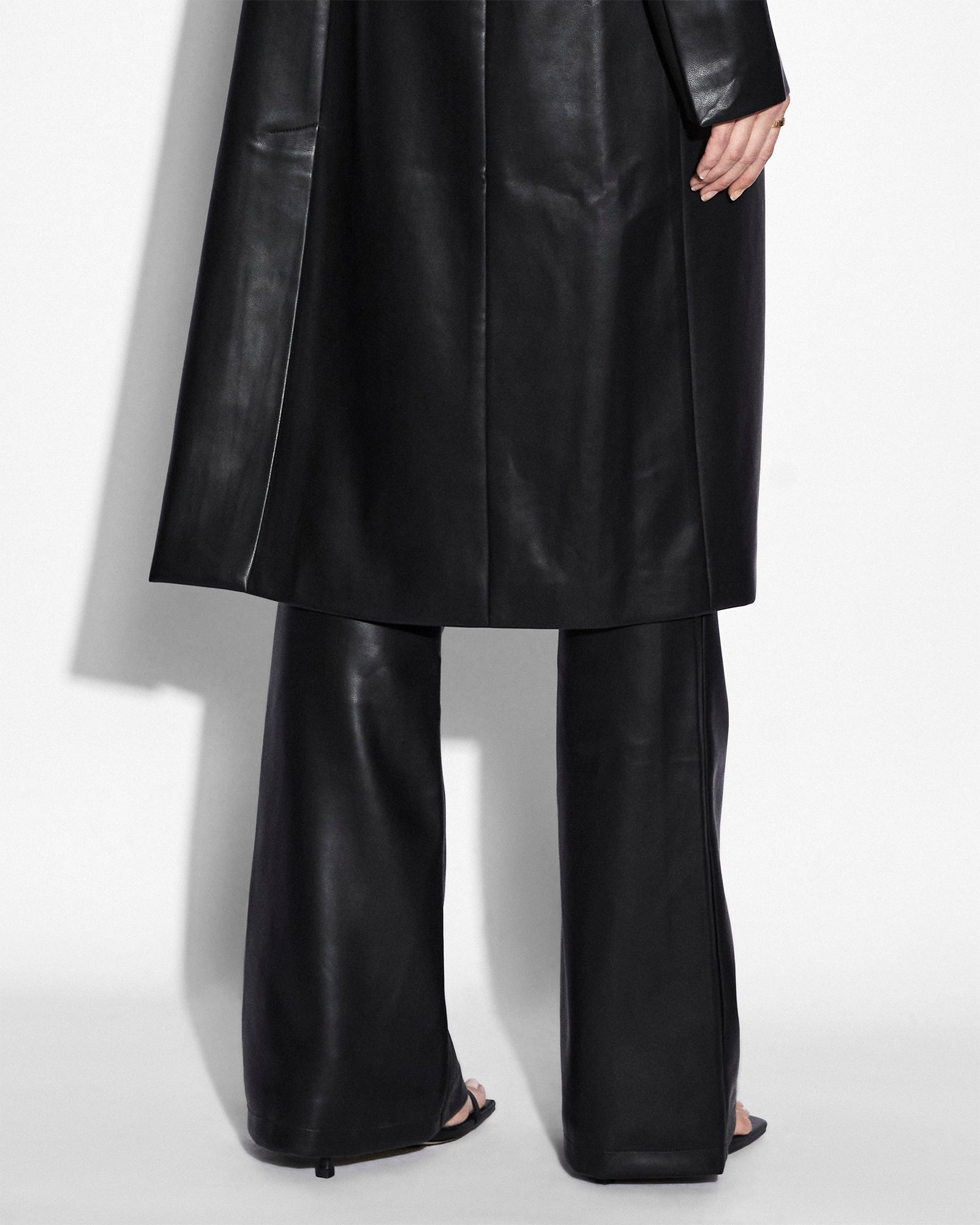 Buy Zephyr Duster Black Women's Longline Coat KSUBI