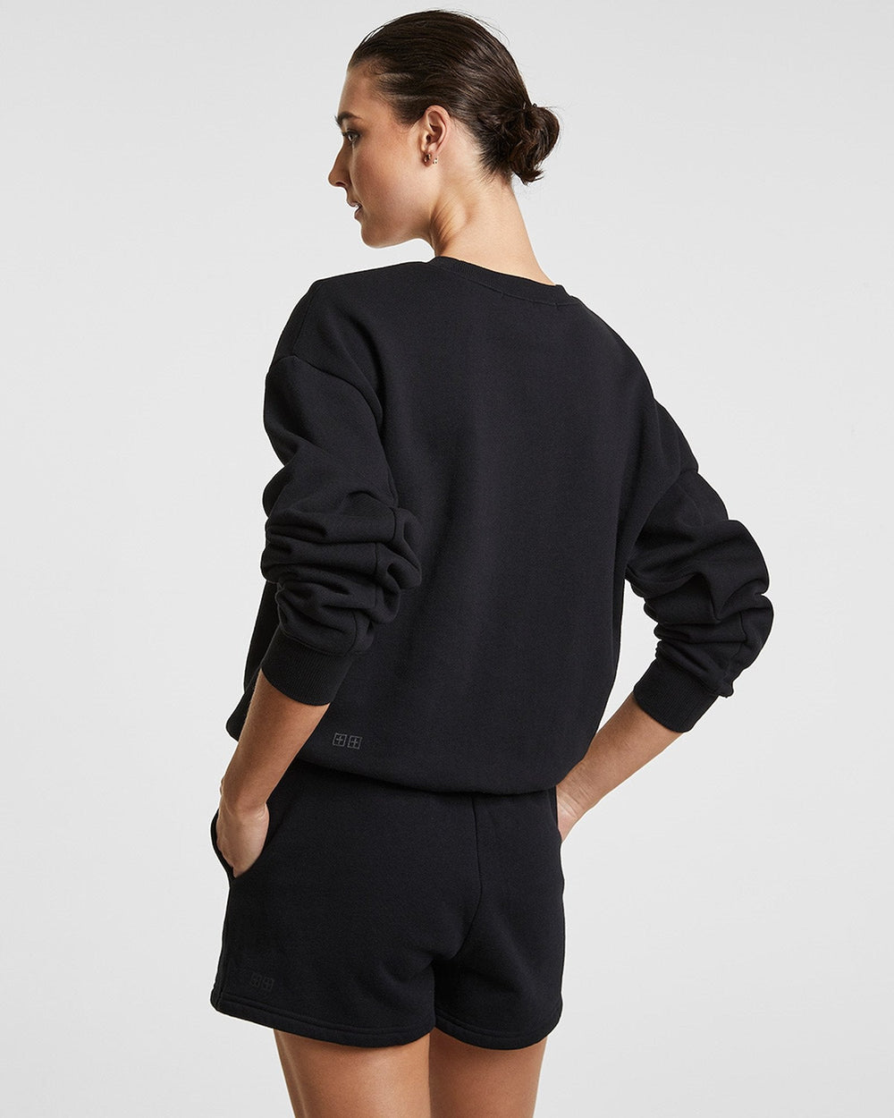 3 X 4 Klassic Crew Jet Black