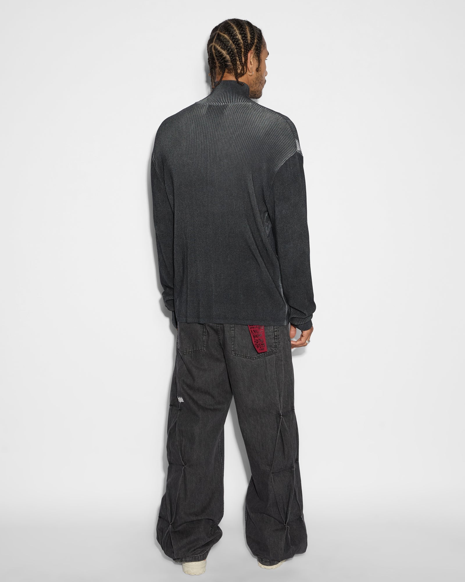 Trippie Turtleneck Knit - Black