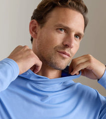 Featherweight Performance Sun Shirt Hoodie BLUEBIRD