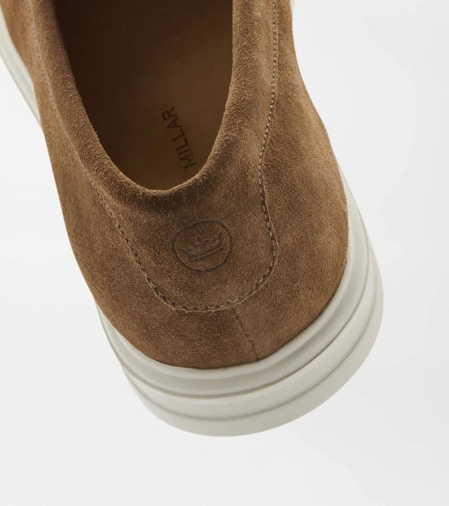 Excursionist Penny Loafer CHESTNUT